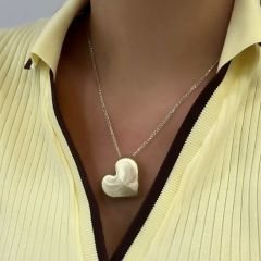 Desenli Kalp Kolye – KLY0976