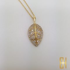 Taşlı Yaprak Kolye Altın