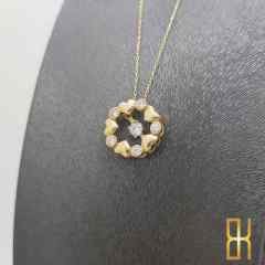 Taşlı Kalpli Kolye Altın