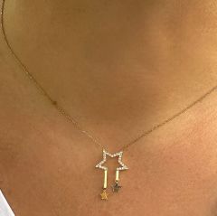 Sallantılı Taşlı Yıldız Kolye Altın