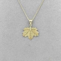 Çınar Yaprağı Kolye Ucu – KLU0659
