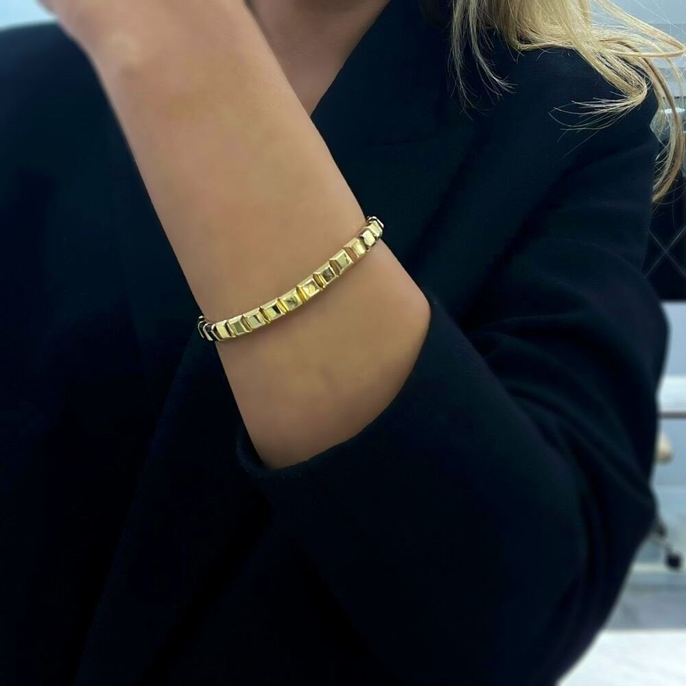 Kare Plaka Altın Esneyen Bilezik- KLP0336