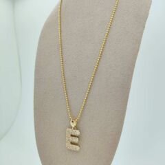 E Harfi Taşlı Kolye Ucu - KLU0680