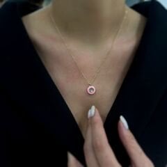 Pembe Mineli Yuvarlak Taşlı Kolye- KLY1034