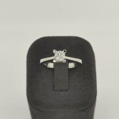 Pırlanta Tektaş Yüzük 0.40 Karat - Uluslararası HRD Sertifikalı-TTC0015