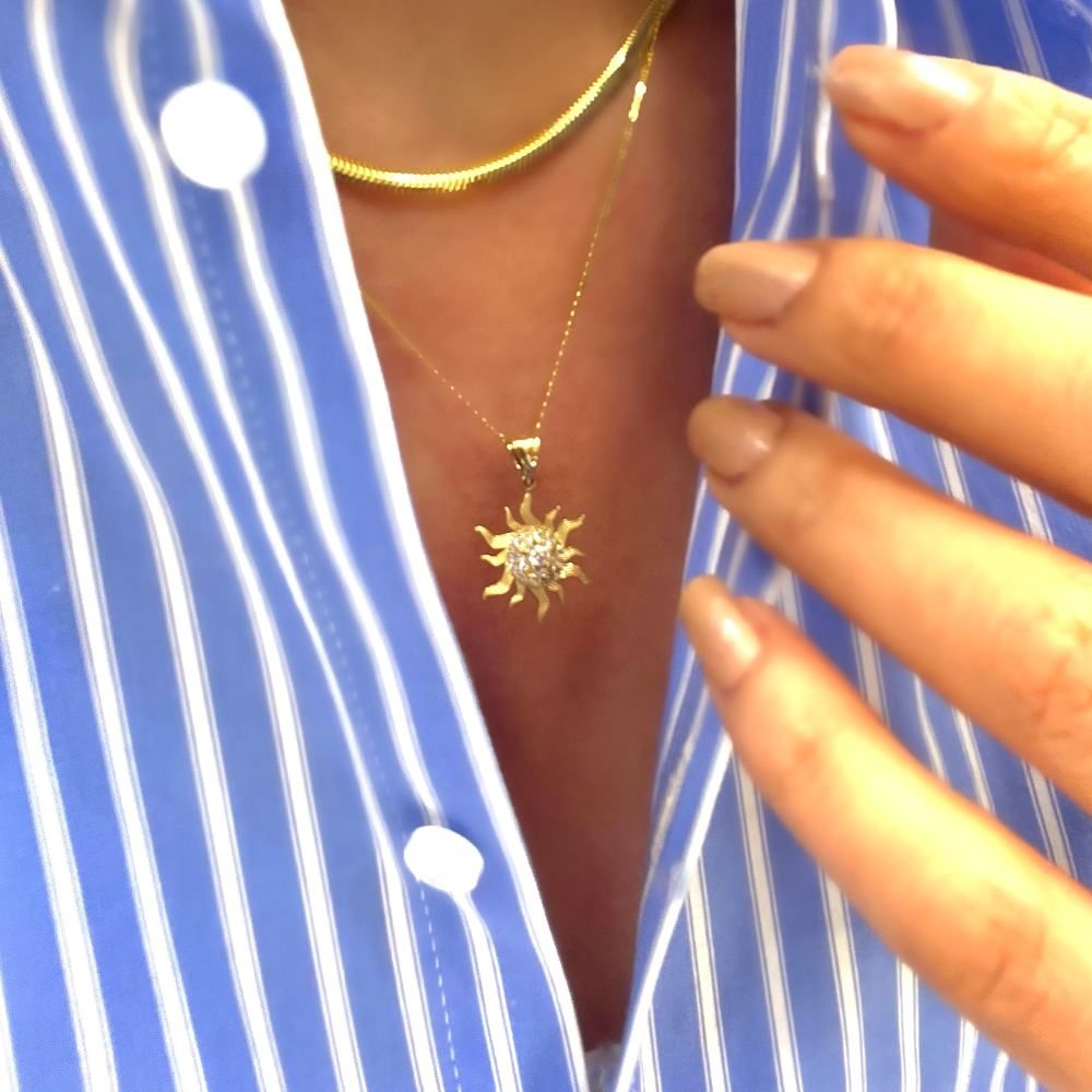 Taşlı Güneş Kolye Ucu – KLU0407