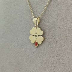 Kırmızı Mineli Yonca Kolye Ucu – KLU0367