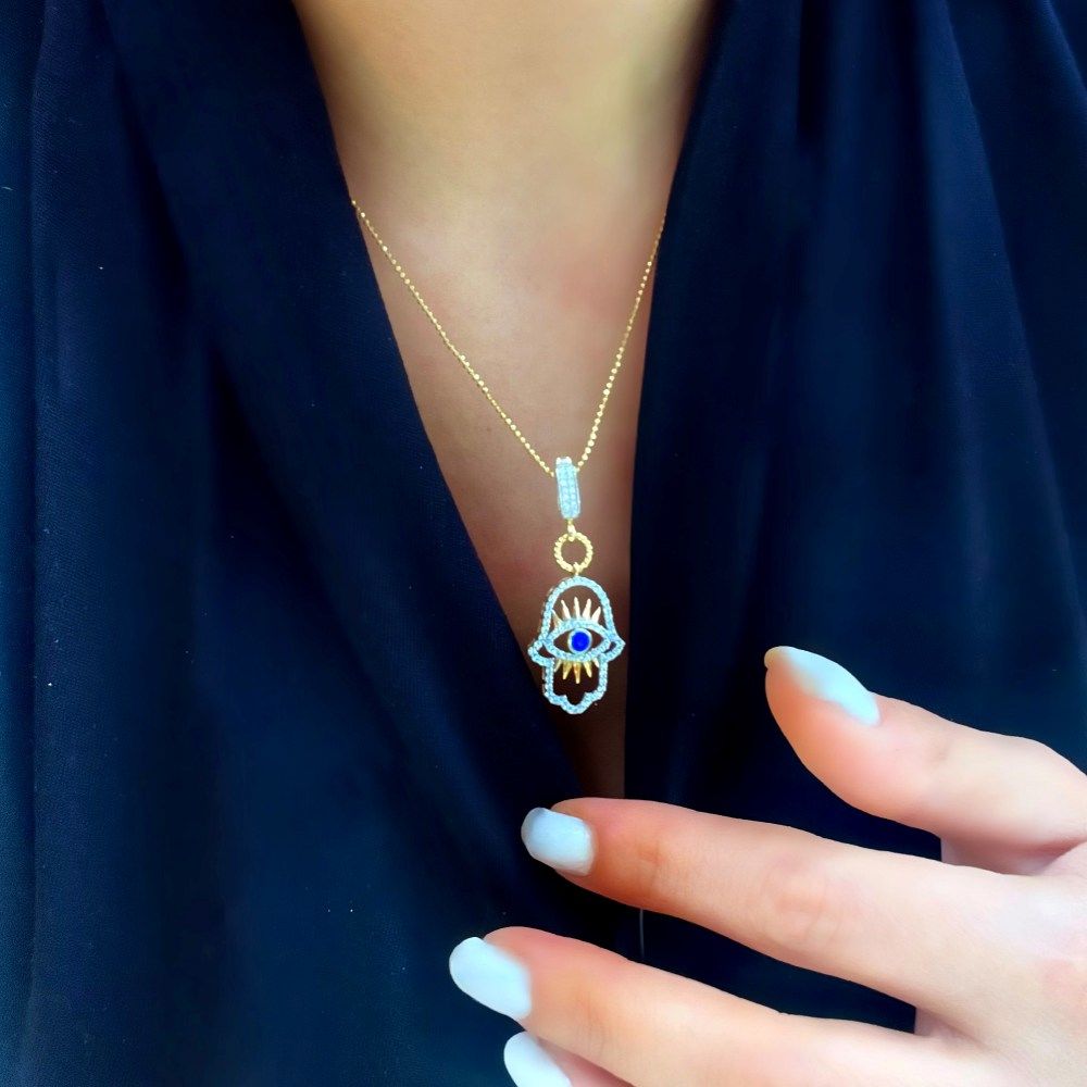 Taşlı Göz Fatma’nın Eli Kolye Ucu – KLU0316