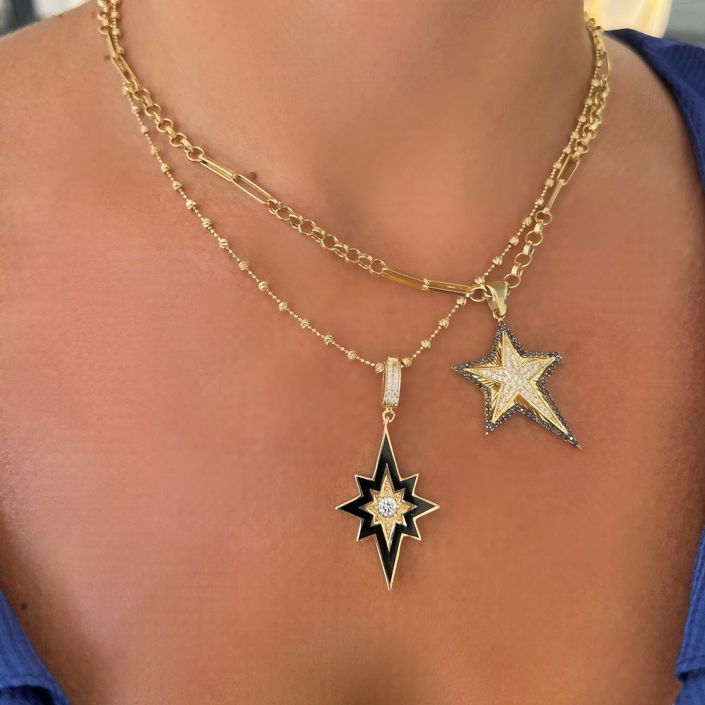 Siyah Çerçeveli Taşlı Yıldız Kolye Ucu – KLU0500